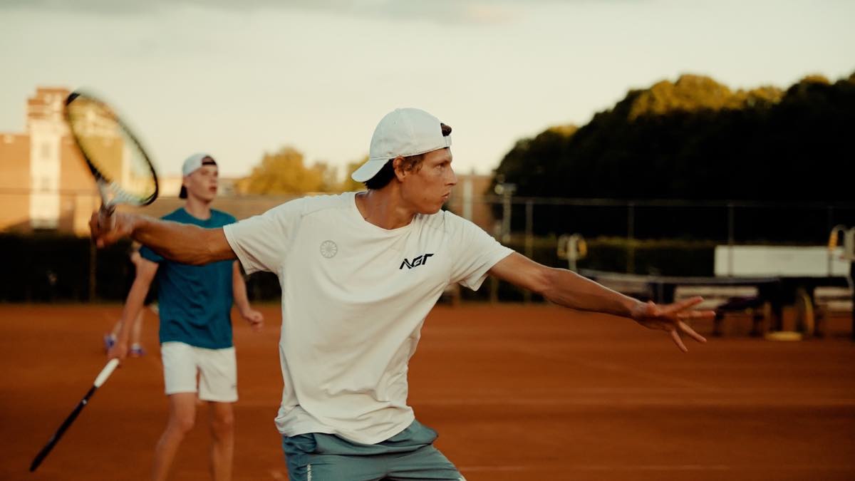 Forehand tijdens een training