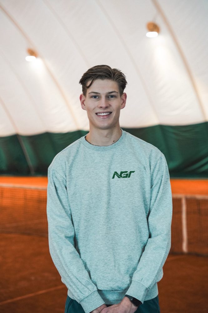 Kjell de Hek, eigenaar en trainer bij NextGen Tennis